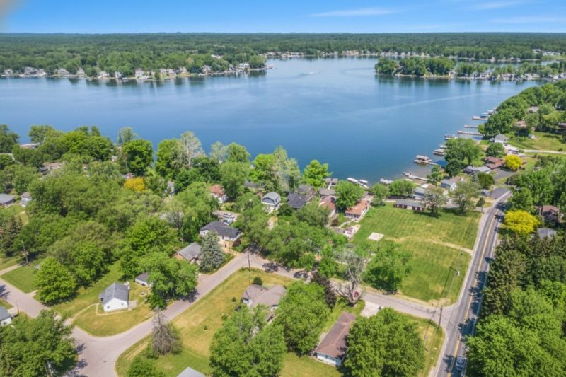 Best Siding Replacement pros in White Lake, MI